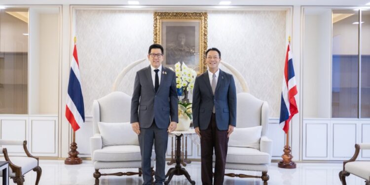 BAM เข้าอวยพรปีใหม่ รมว.คลัง เนื่องในวาระดิถีขึ้นปีใหม่ 2569 พร้อมมุ่งมั่นขับเคลื่อนสู่ผู้นำ AMC เพื่อสังคม