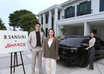 แสนสิริ จับมือ SHARGE ขยายความร่วมมือด้าน EV Charger รับมือพลังงานผันผวน ดูแลลูกบ้านครบ Journey ติดตั้งให้บ้านใหม่-มอบส่วนลดบ้านยังไม่ติด-ชาร์จถูกนอกบ้าน