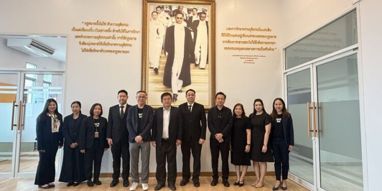 SAM เข้าพบอธิบดีศาลแพ่งตลิ่งชัน ประสานความร่วมมือช่วยลูกหนี้โครงการ “ปิดหนี้ไว ไปต่อได้”