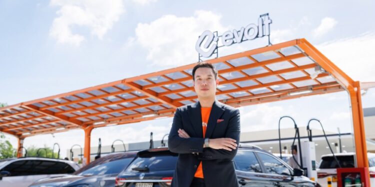 อีโวลท์ เดินหน้ายกระดับโครงสร้างพื้นฐาน EV ไทย เปิดตัว “Evolt Station Hub” แห่งแรก บนถนนลาดกระบัง