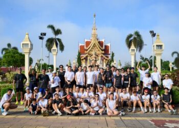 OCEAN LIFE ไทยสมุทรประกันชีวิต แท็กทีม ‘41000 RUNCLUB’ จ.อุดรธานี ชวนสายวิ่งสตาร์ทความสนุก เติมพลังความรัก ปลุกความฟิตรับอรุณ