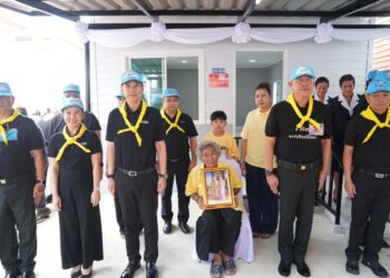 ธอส. สานพลังความร่วมมือกองทัพภาคที่ 1 ส่งมอบบ้านเฉลิมพระเกียรติพระบาทสมเด็จพระเจ้าอยู่หัว ลดความเหลื่อมล้ำและสร้างโอกาสให้ประชาชนกลุ่มเปราะบางอย่างเท่าเทียม