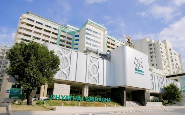 รพ. พญาไทศรีราชา พลิกโฉม Patient Experience ออกแบบประสบการณ์การ ดูแลสุขภาพใหม่ทั้งระบบ รองรับอนาคต EEC และ Medical Hub ระดับภูมิภาค
