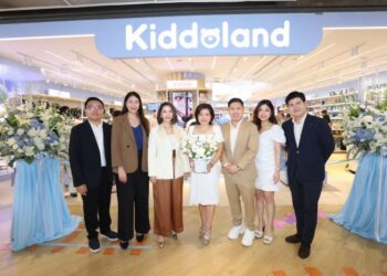กรุงเทพประกันชีวิต ร่วมแสดงความยินดี ในพิธีเปิด Kiddoland Flagship Store Grand Opening at CentralWorld
