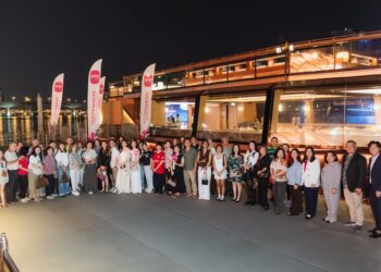 เมืองไทยประกันชีวิต จัดกิจกรรม Muang Thai Exclusive Event Dining on Okura Cruise แก่สมาชิกเมืองไทยสไมล์คลับ