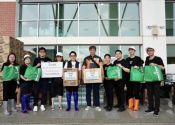 SAM ร่วมช่วยเหลือสังคมไทย ลงพื้นที่ช่วยเหลือผู้ประสบอุทกภัยเขตลาดกระบัง